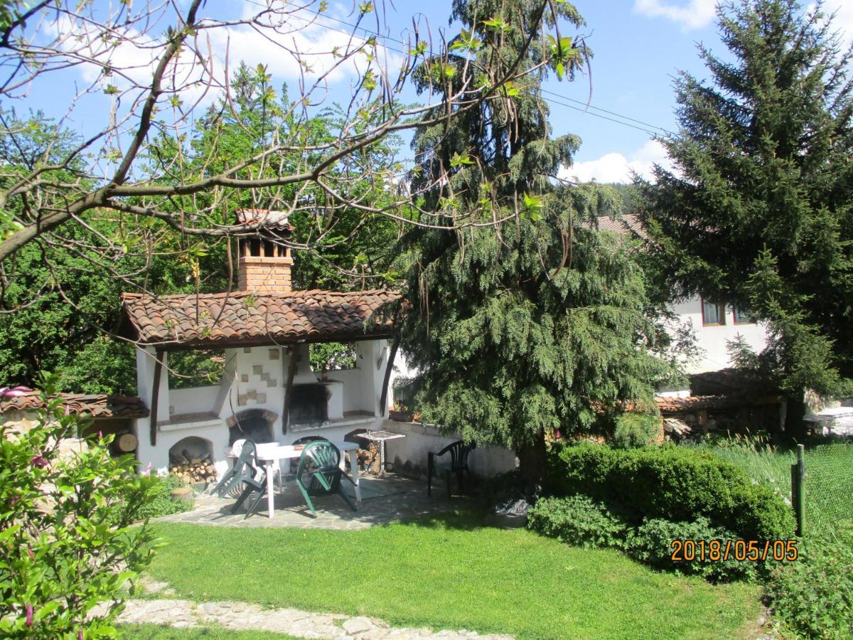 Borimechkova Kashta Hotel Koprivștița Exterior foto