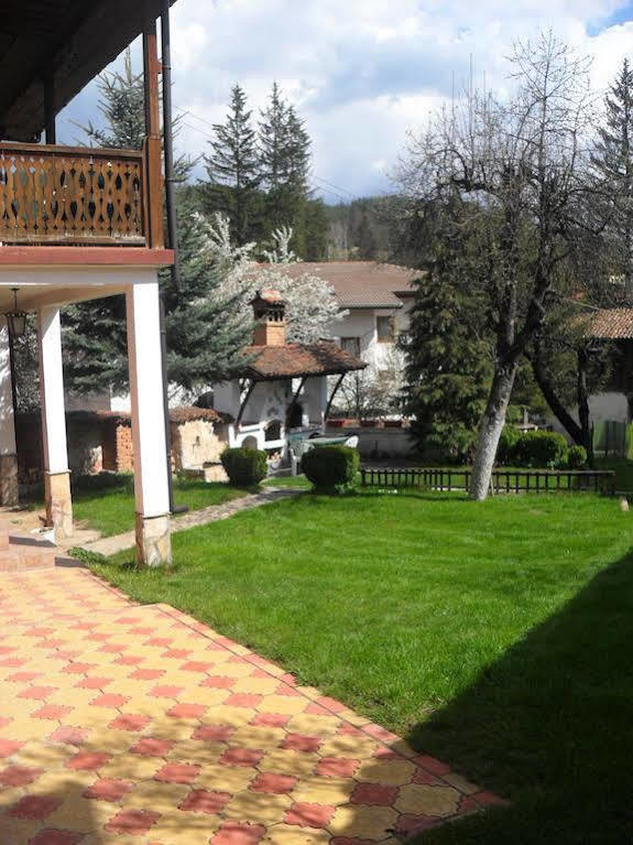 Borimechkova Kashta Hotel Koprivștița Exterior foto